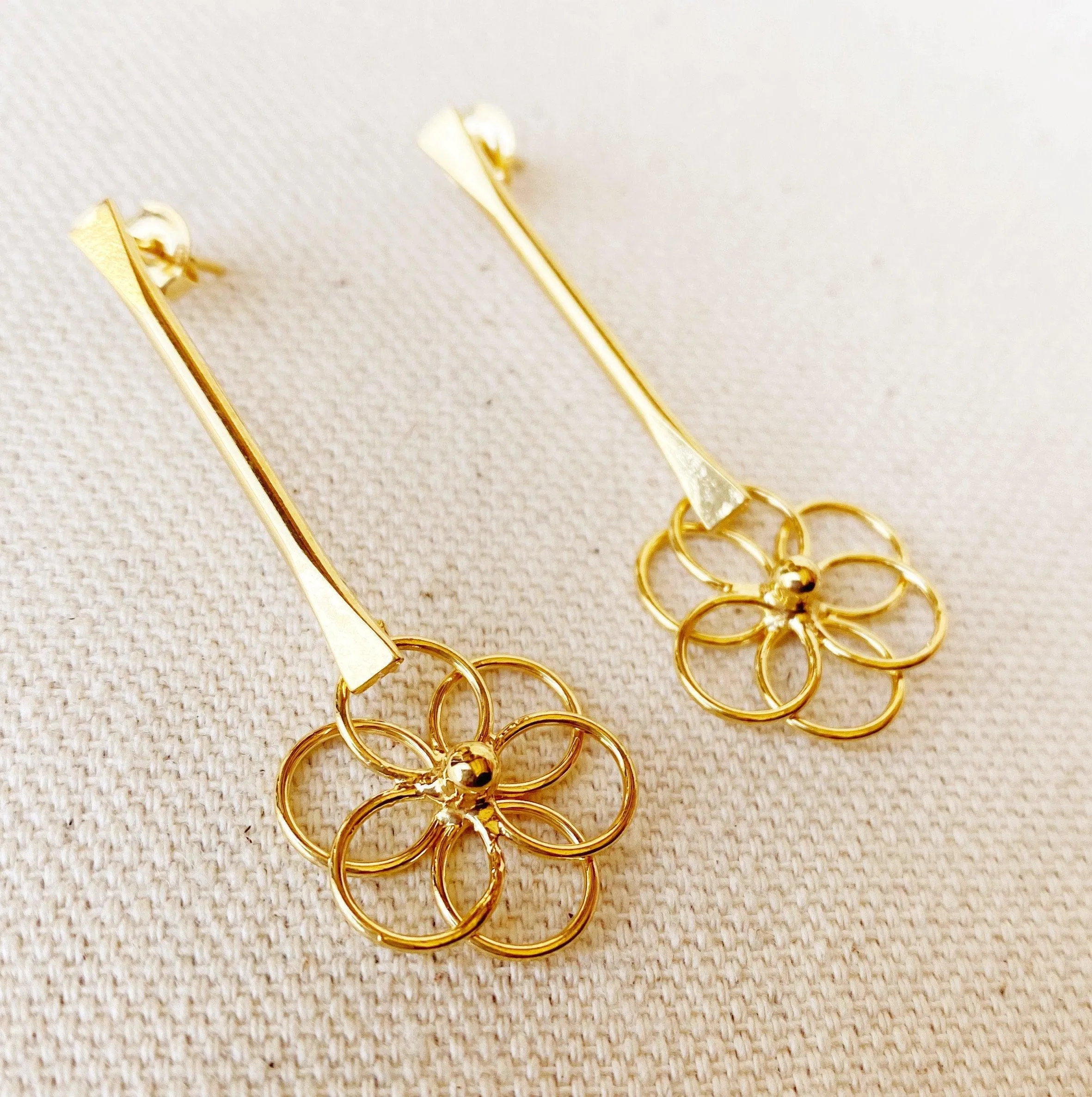 18k Gold Filled Dangling Bar Flower Earrings