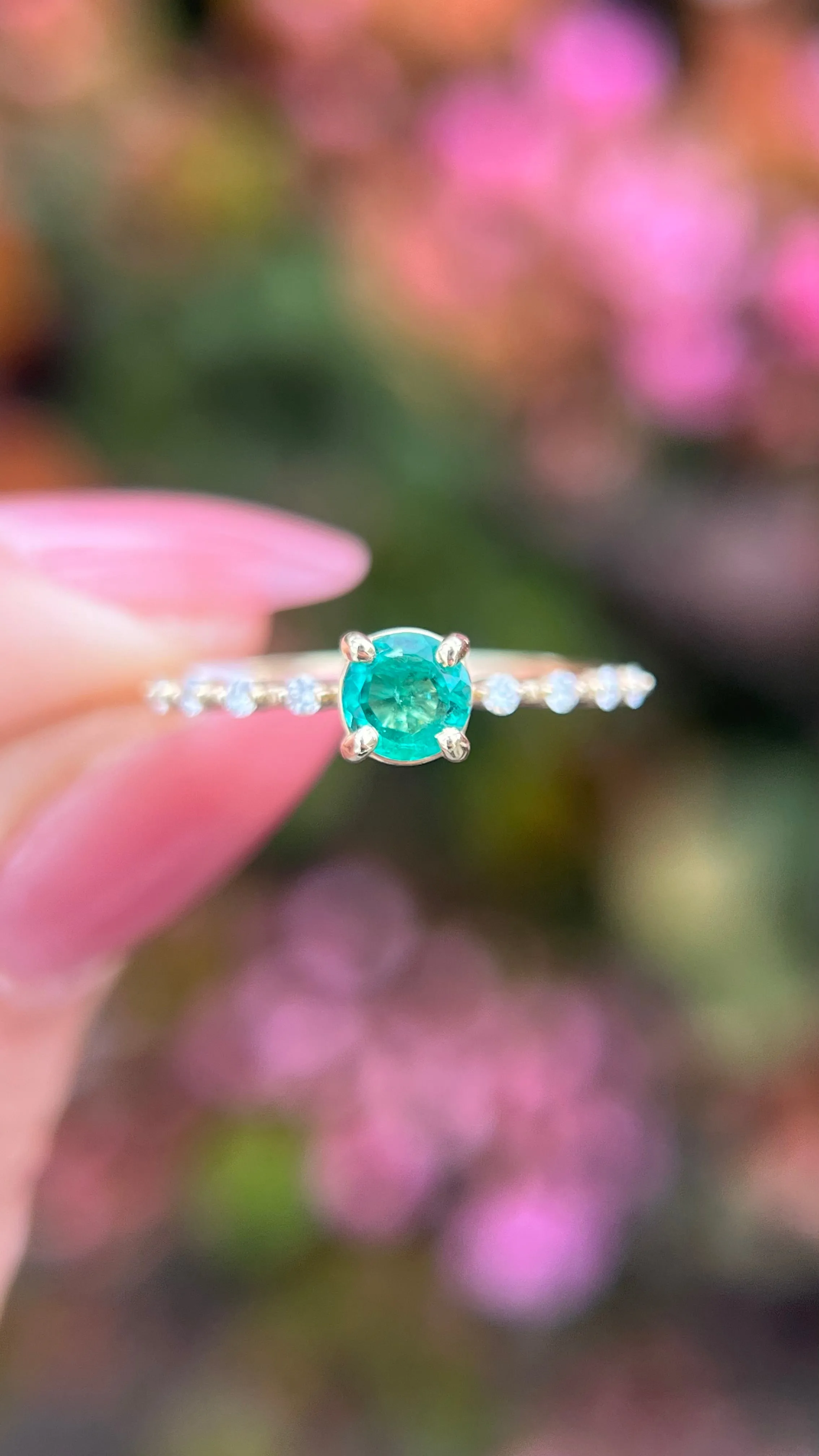 Bella 5mm 0.30ct Round Emerald Spaced Diamond Ring 14K Gold DFR056