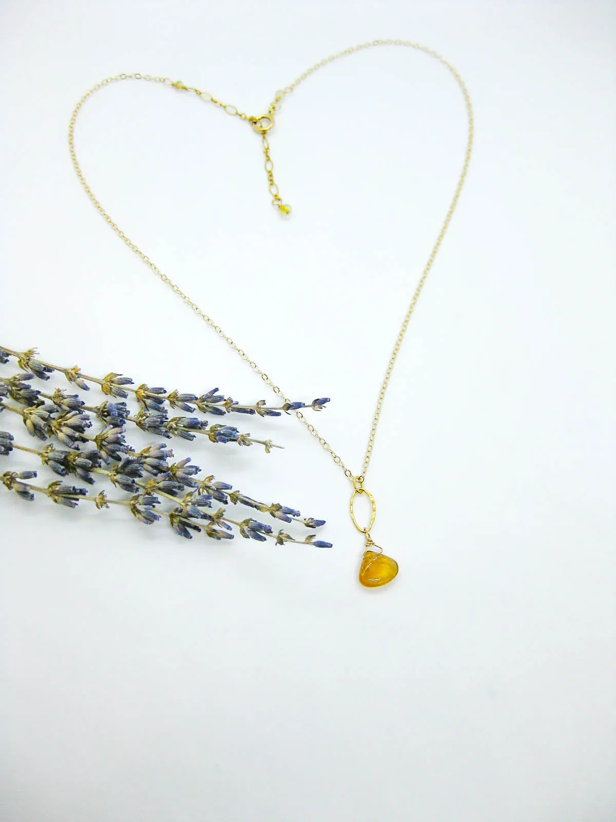 Chrysanthe: Citrine Necklace - n403