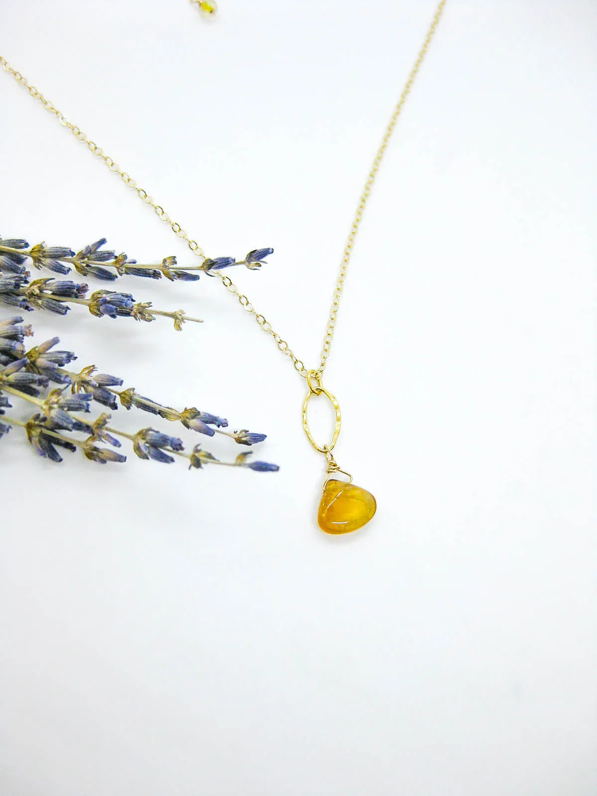 Chrysanthe: Citrine Necklace - n403