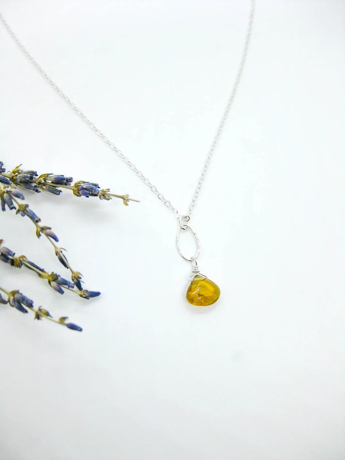 Chrysanthe: Citrine Necklace - n403