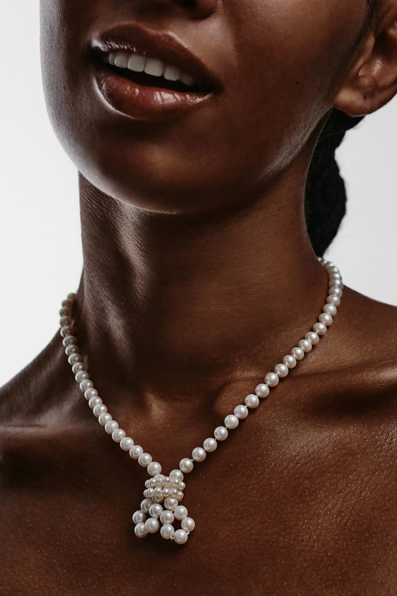 Destinos Pearl Necklace