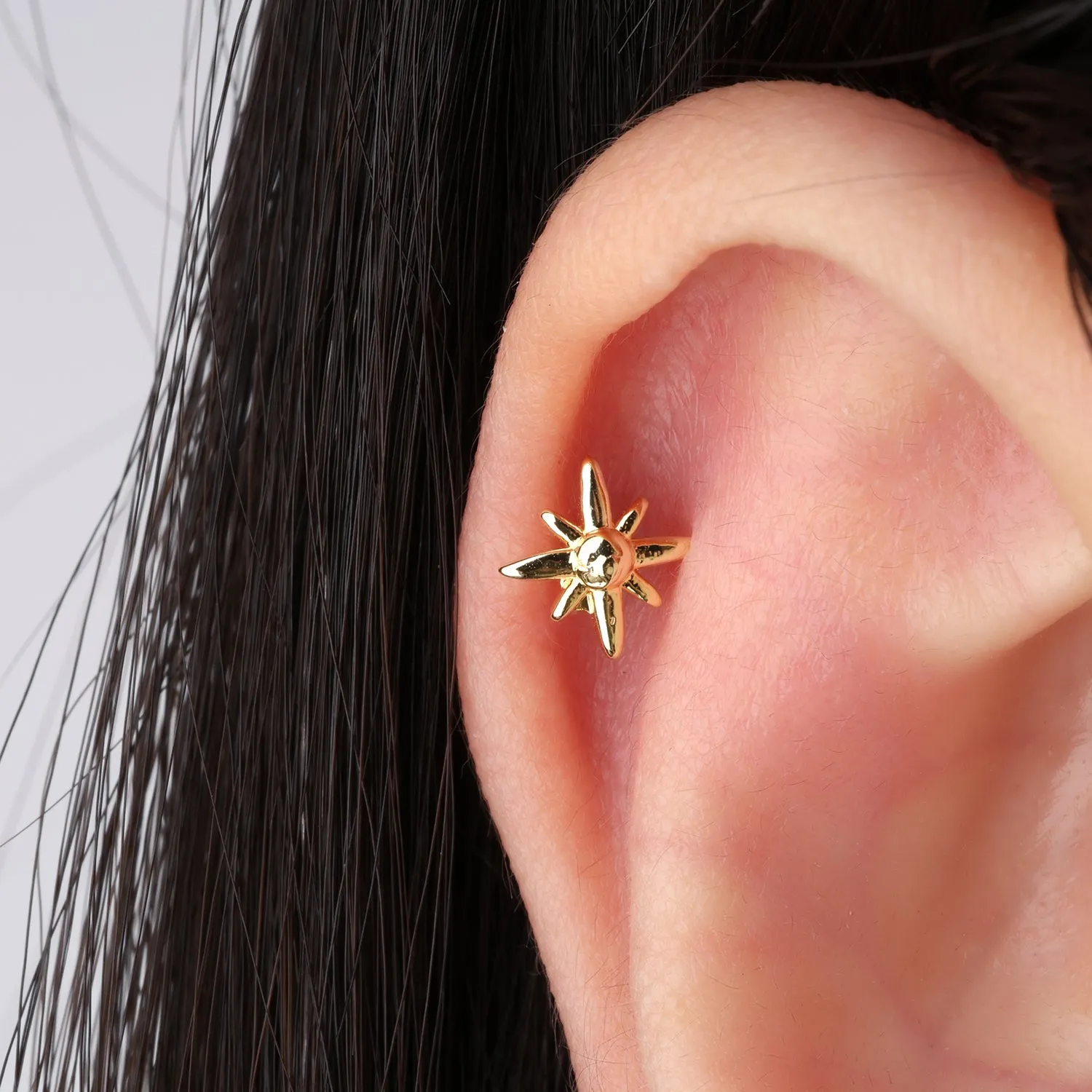 Eight-pointed Star Stud