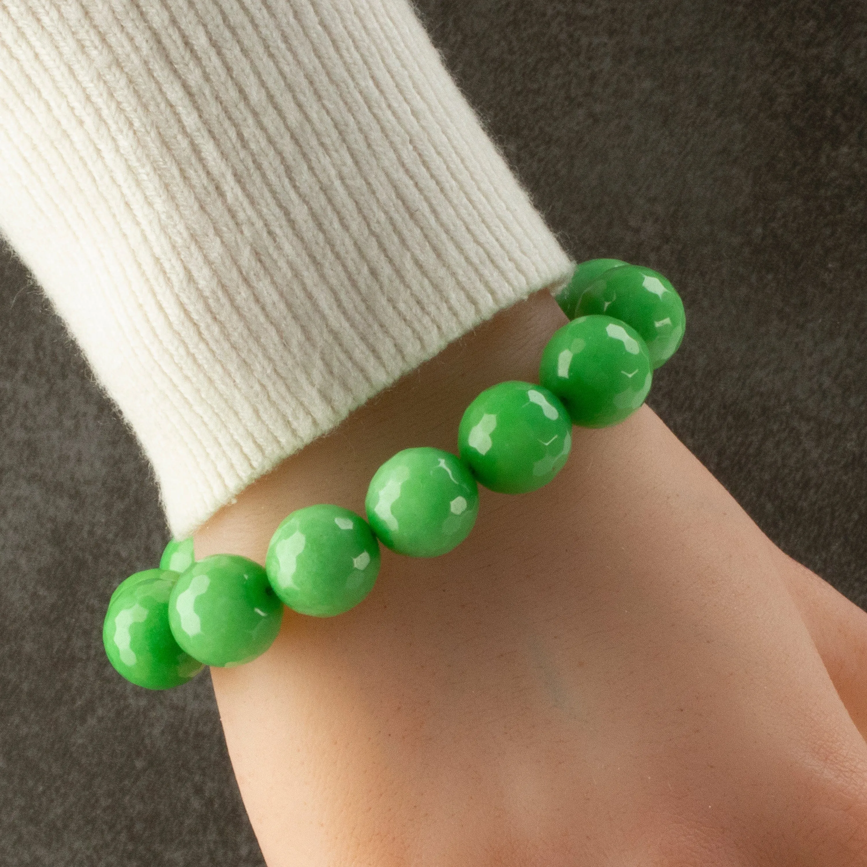 Faceted Green Color Enhanced Jade 14mm Gemstone Bead Elastic Bracelet