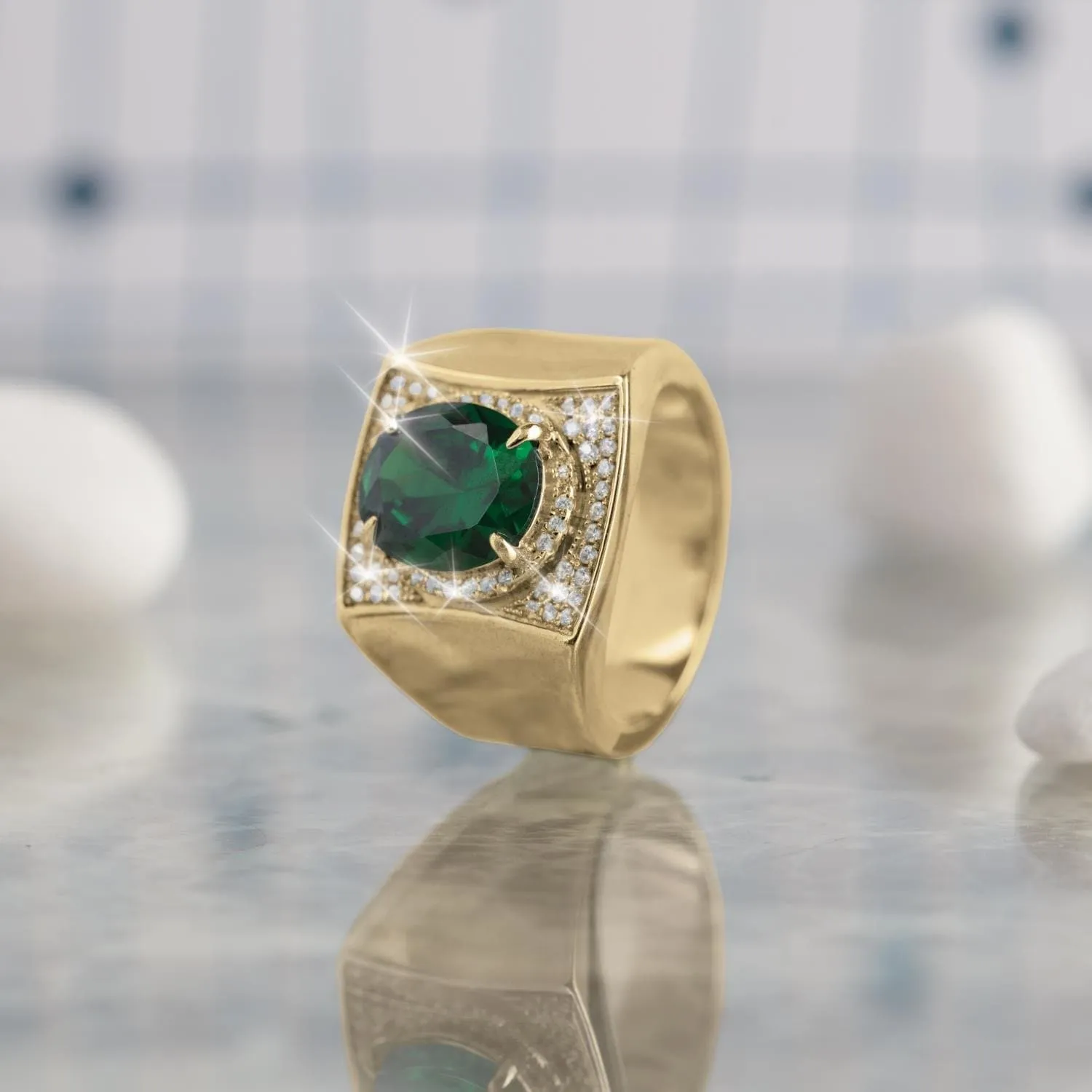 Green Magnate Ring