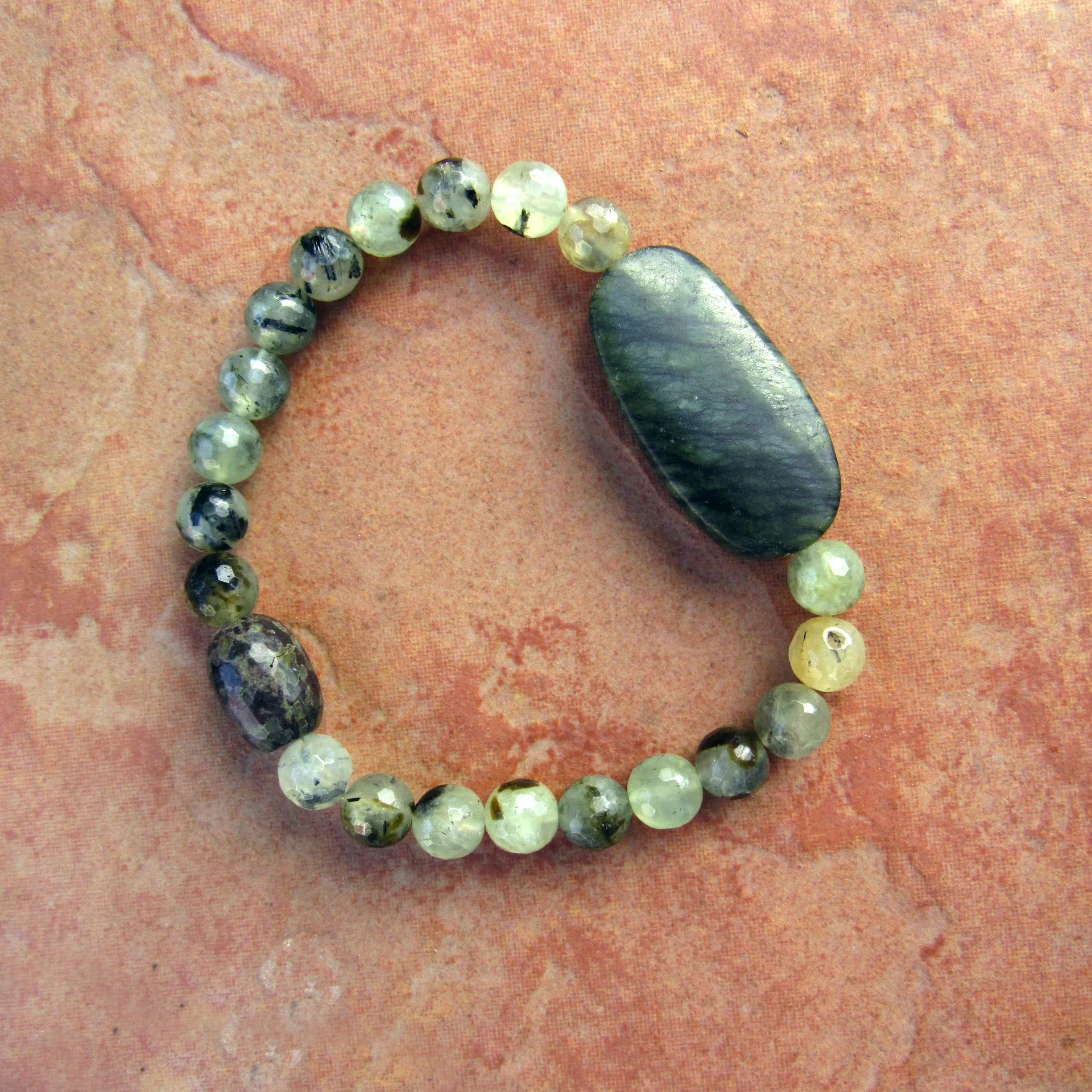 Men’s Kambaba Jasper Gemstone and Prehnite stretch Bracelet