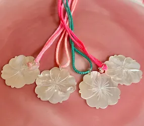 Necklace Hibiscus