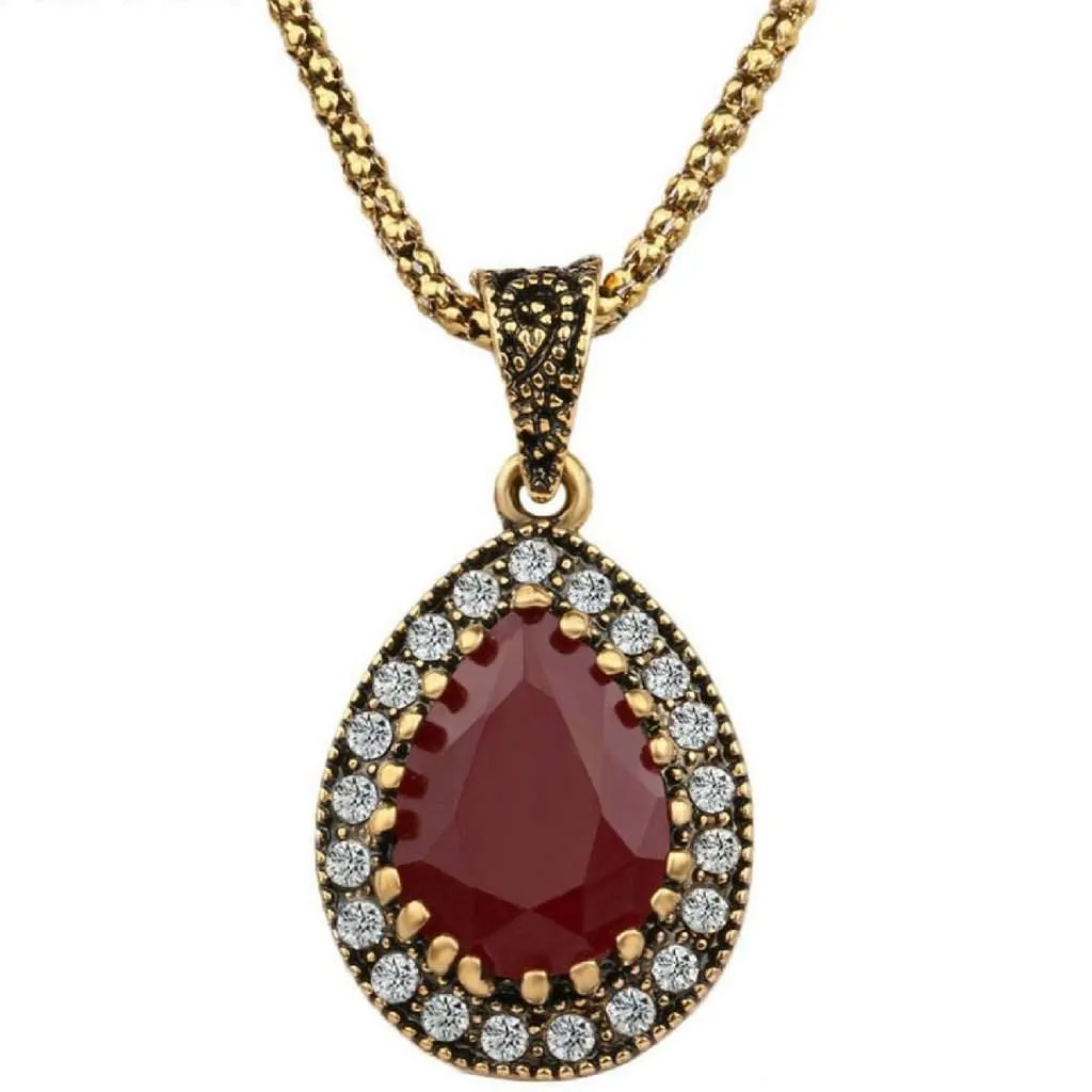 Red Antique Gold Teardrop Pendant Necklace