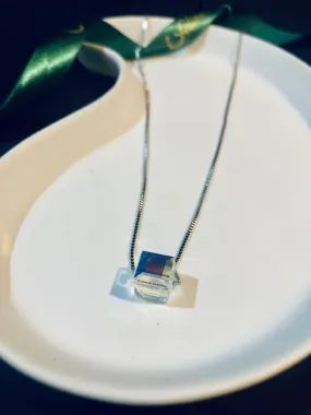 Ricardie Cube Iridescent Necklace