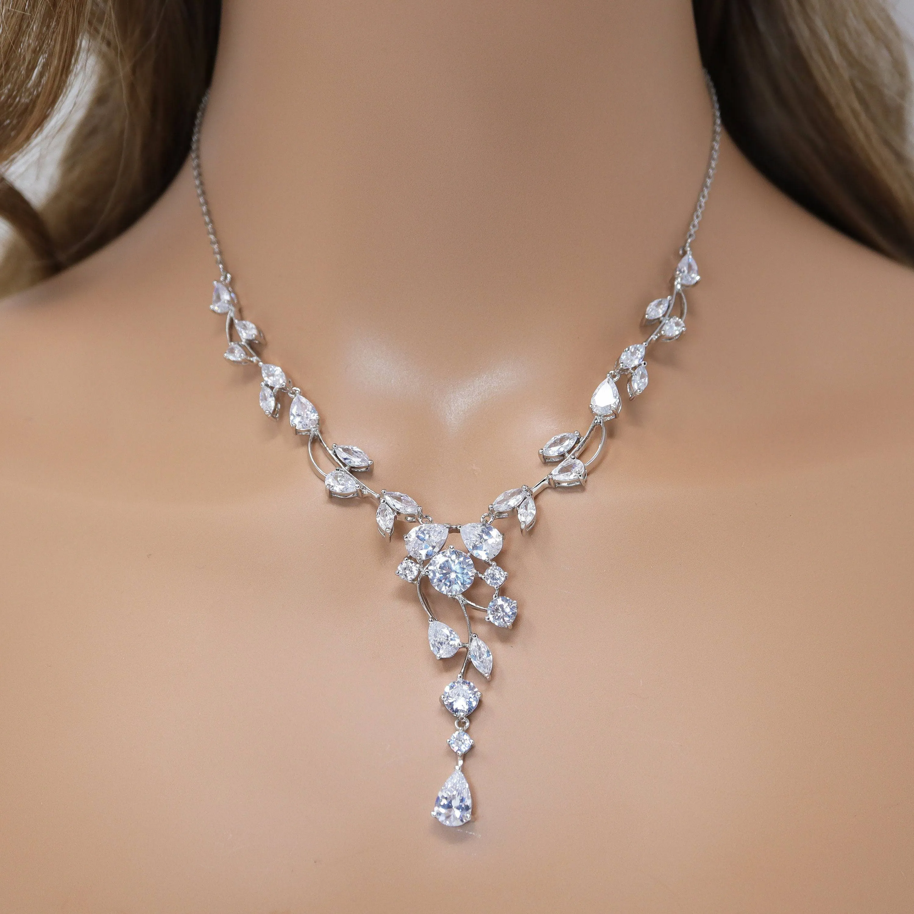 Swarovski Crystal Vine Leaves Drop Necklace Set  , Bridal Jewelry, Bridal Earrings And Necklace, Statement Earrings Cz Necklace Set